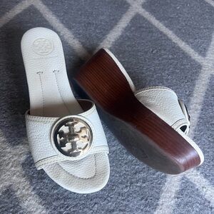 Tory Burch Selma White Leather Wedges with Gold Logo
